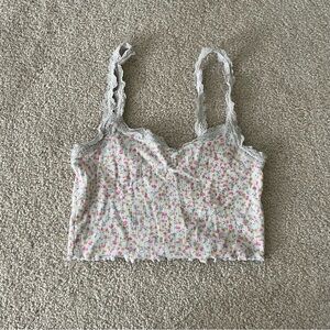Garage‎ Floral Lace-Trim Cropped Tank Top